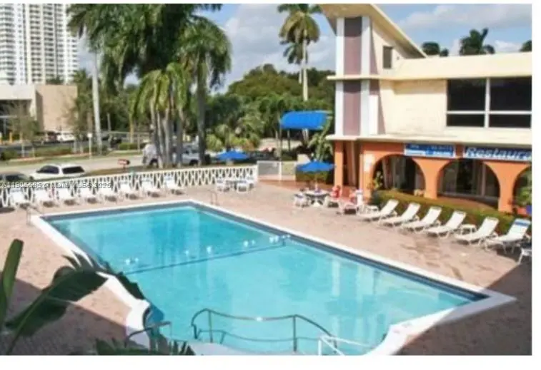 Photo of Listing #A11905685