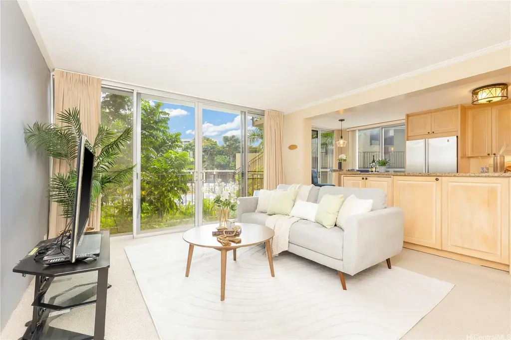 1634 Makiki Street # 203, Honolulu