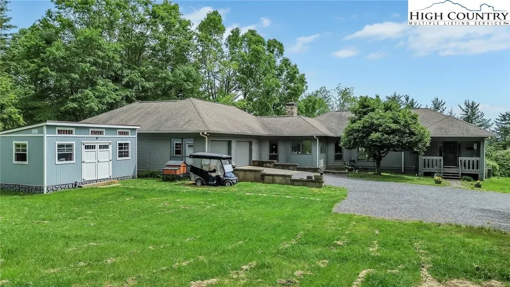 931,935,939 Don Bare Road, Jefferson