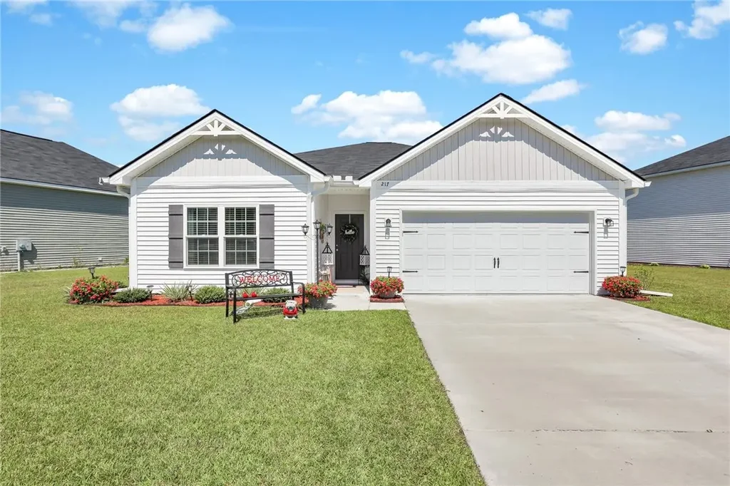 217 Brightleaf Circle, Hinesville