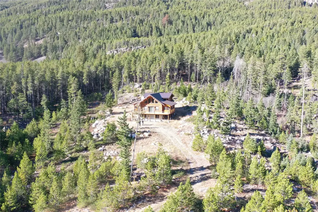 3916 Main Boulder Road, Mcleod
