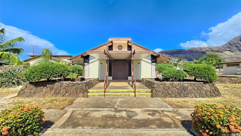 85-762 Old Government Road, Waianae