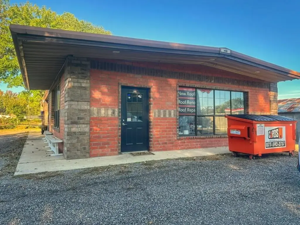 120 S Cumberland, Russellville