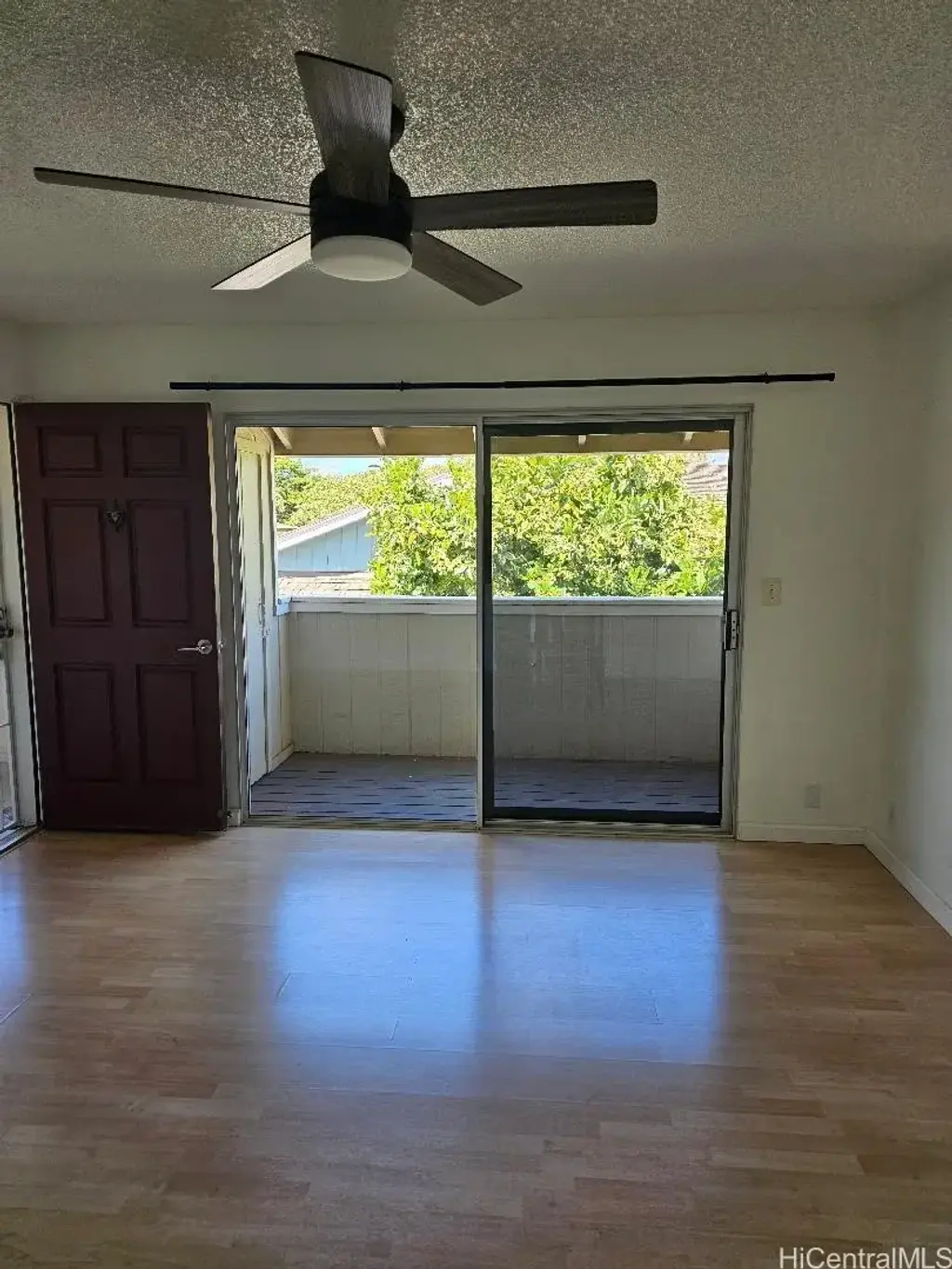 94-1074 Paawalu Street # P11, Waipahu
