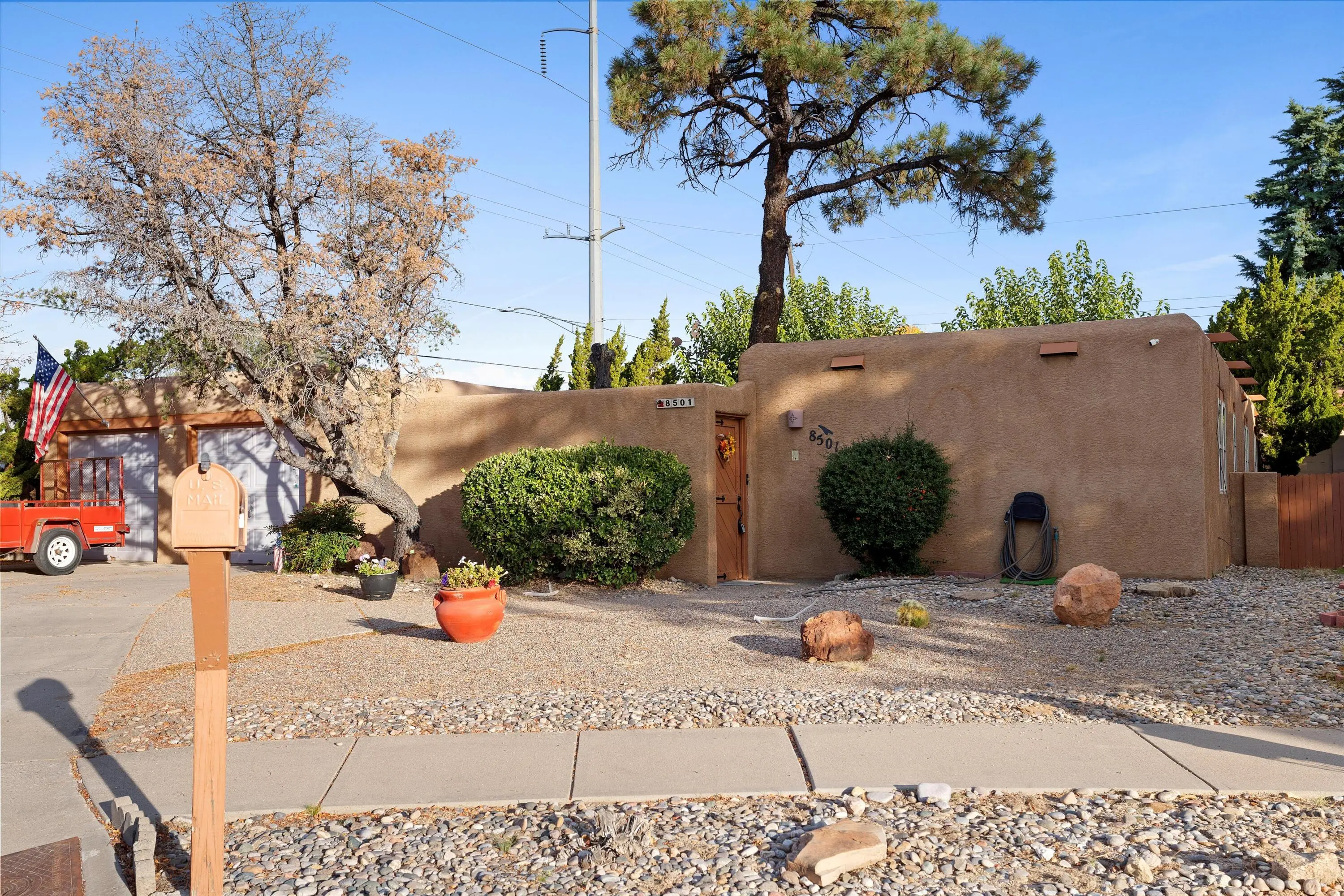 8501 Bellehaven Place Ne, Albuquerque