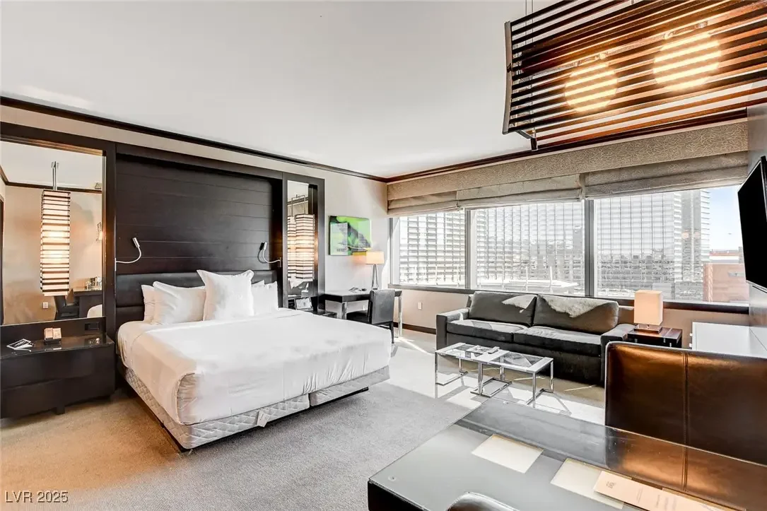 Photo of Listing #2732499