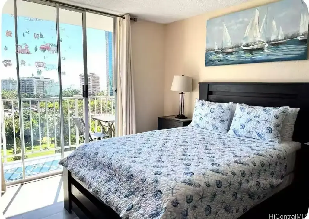 1920 Ala Moana Boulevard # 1111, Honolulu