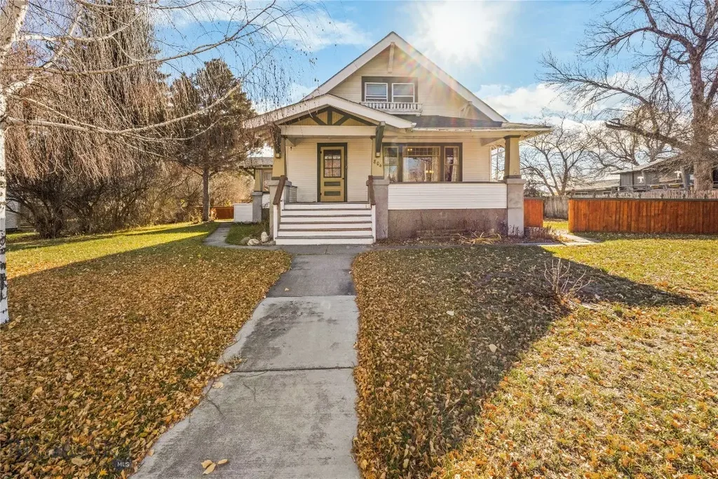 804 Broadway Street, Townsend