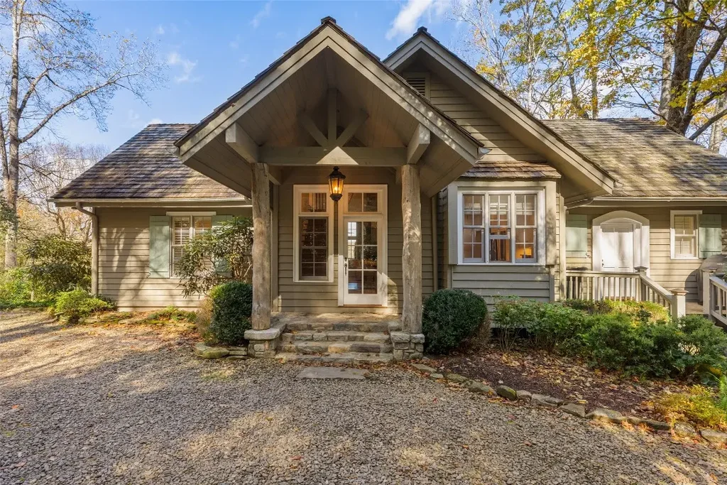 124 Grey Cottage Lane, Cashiers