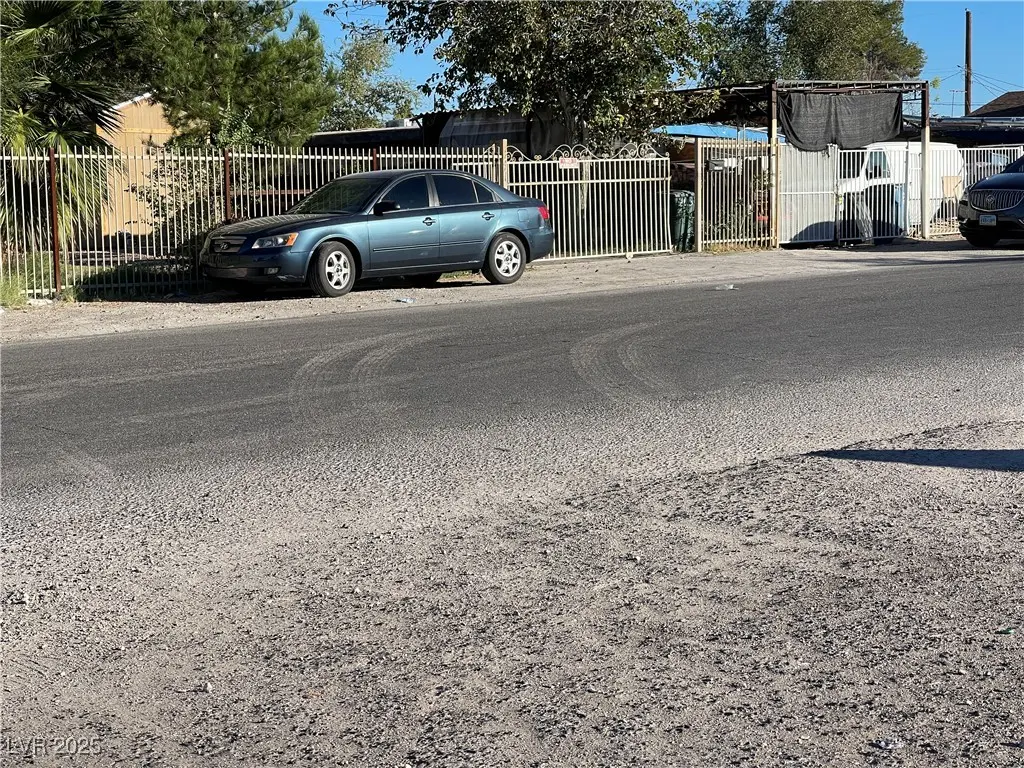 Photo of Listing #2732654