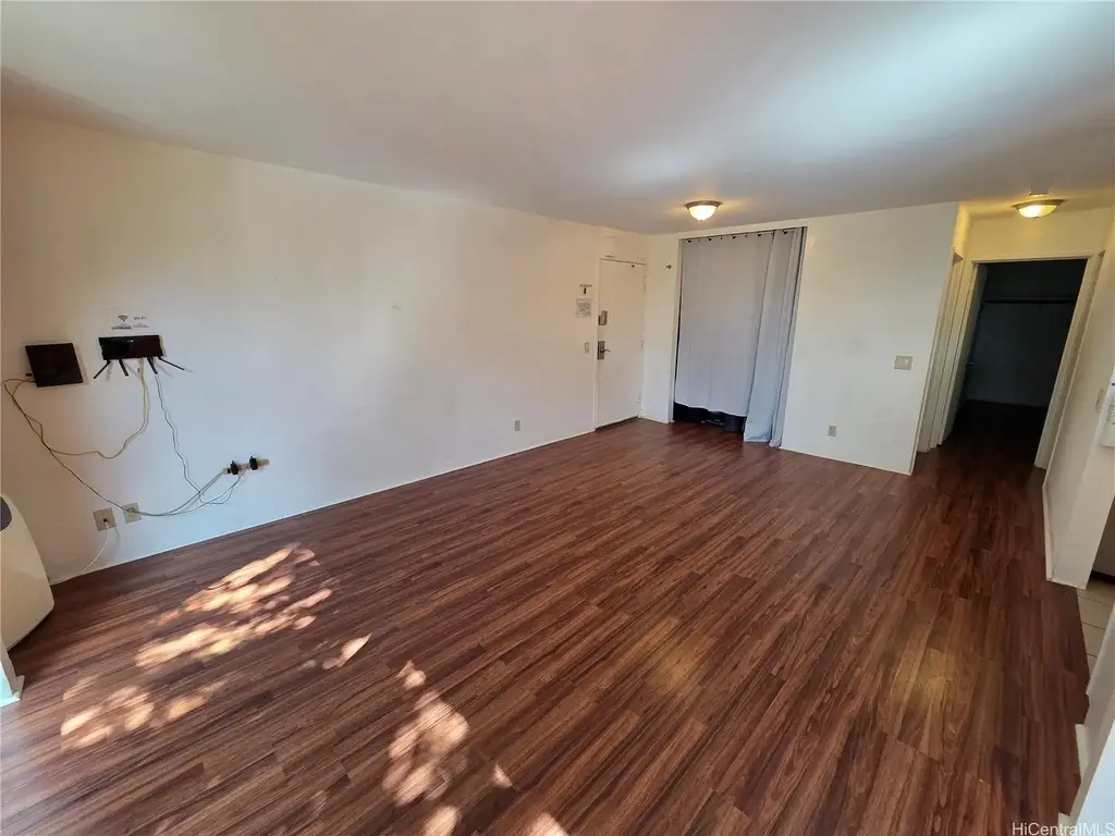 84-687 Ala Mahiku Street # 125b, Waianae