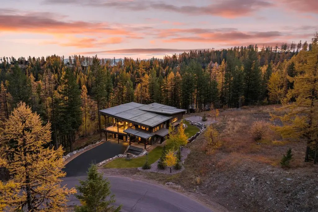 296 Northern Lights Drive, Whitefish