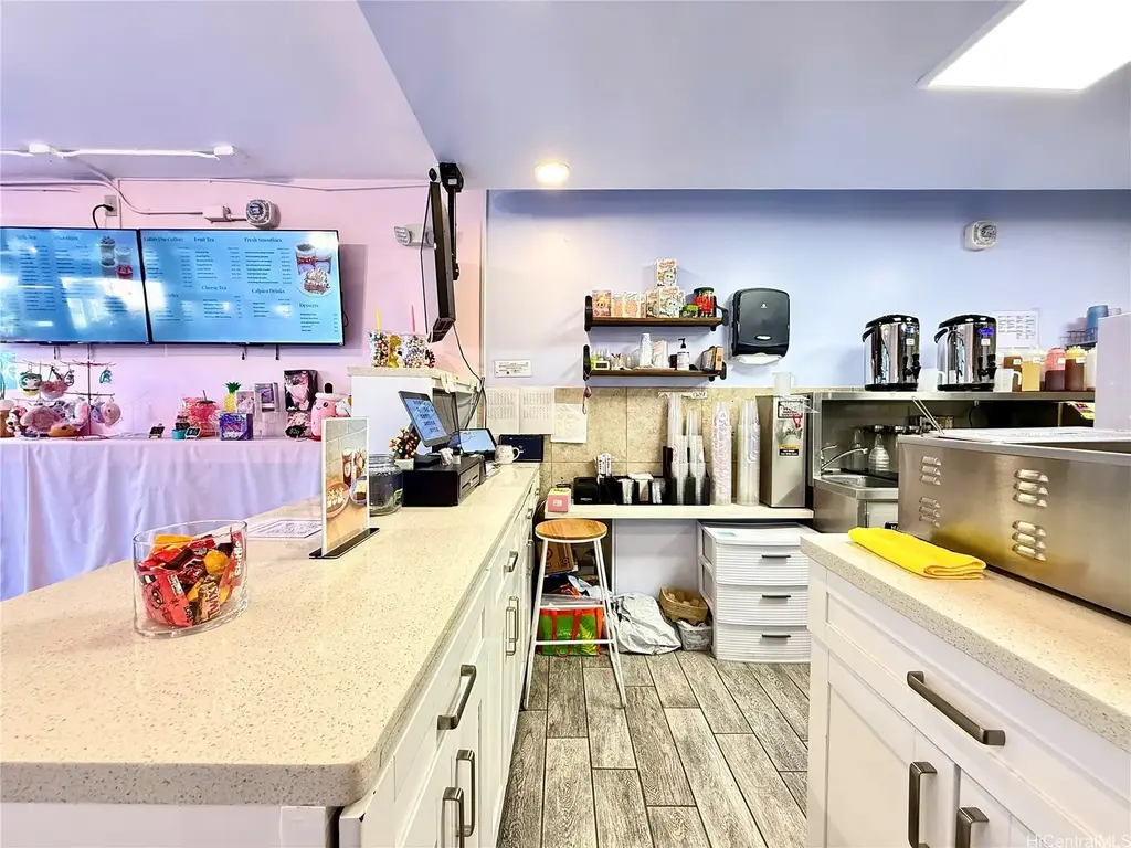 1617 Kapiolani Boulevard # 102, Honolulu