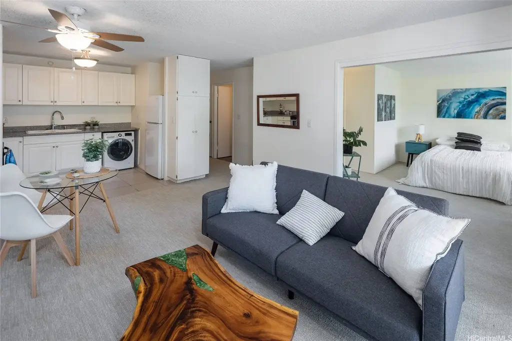 (unit #507) 1615 Wilder Avenue, Honolulu