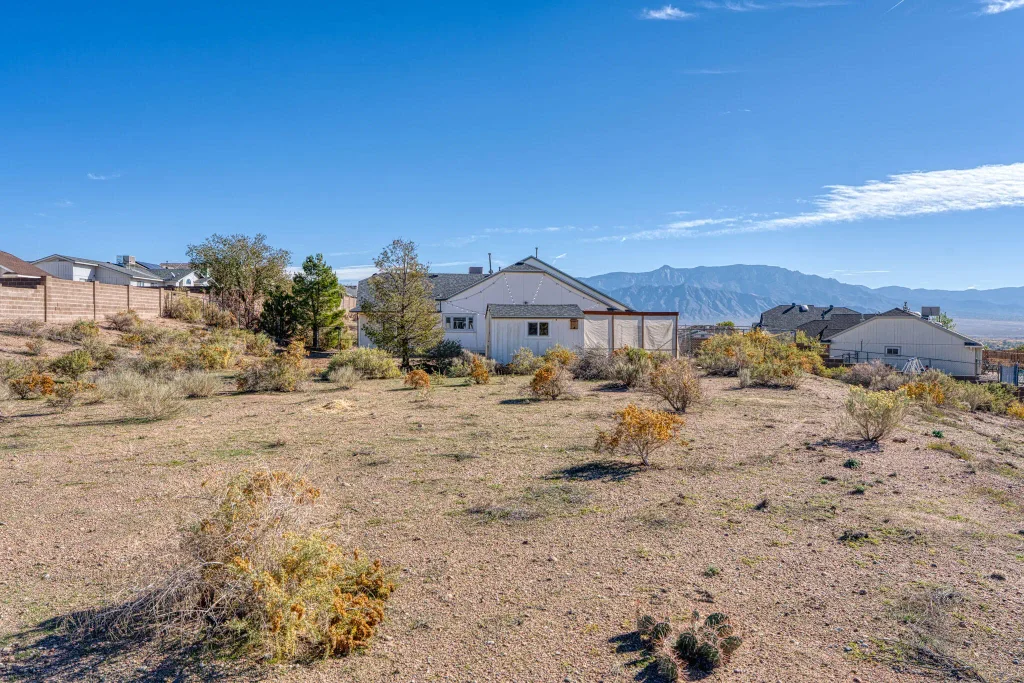 733 Silver Court Ne, Rio Rancho