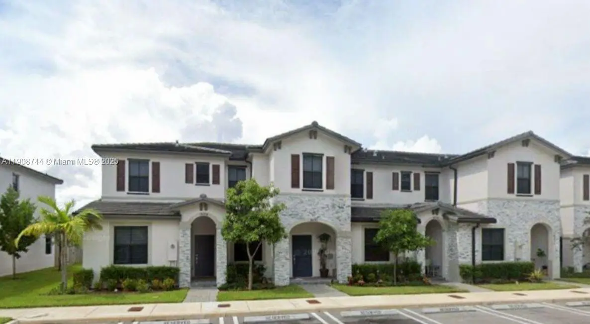 Photo of Listing #A11908744