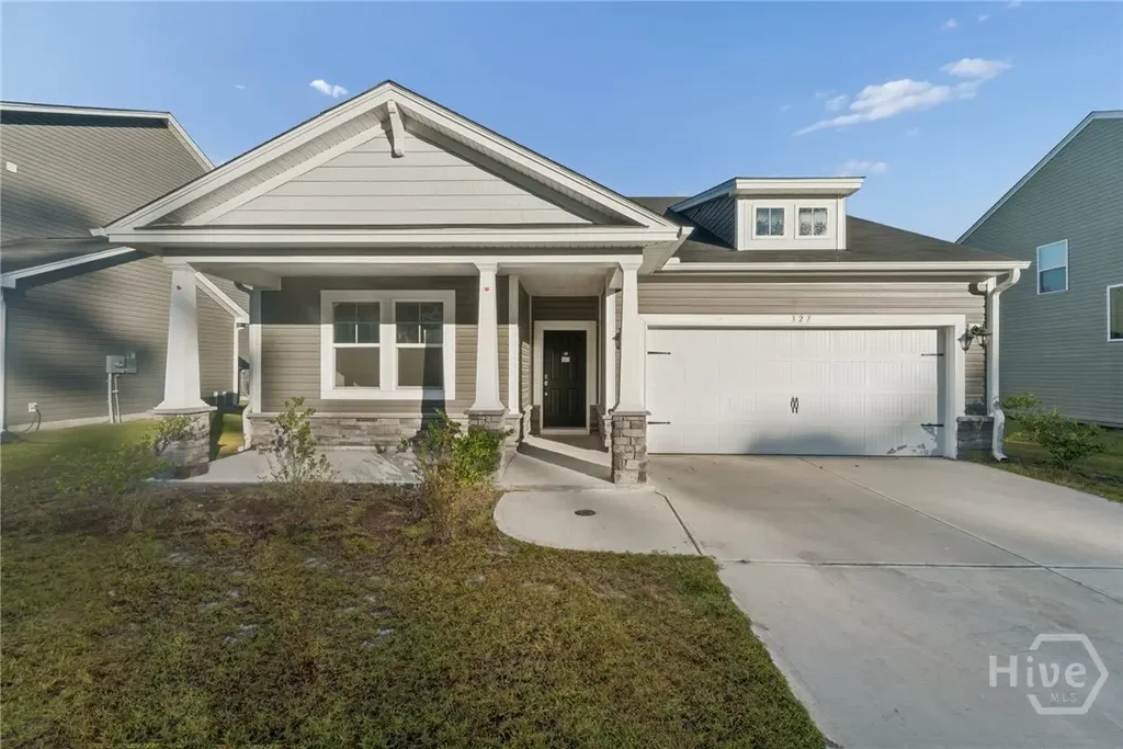 327 Serengeti Boulevard, Pooler