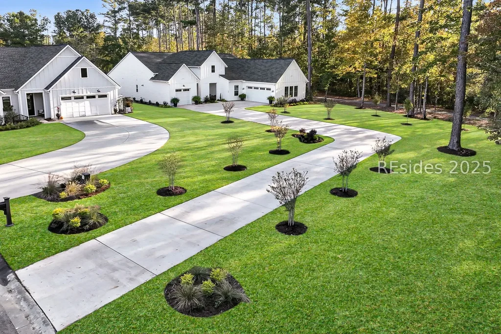 735 Firethorn Lane, Hardeeville