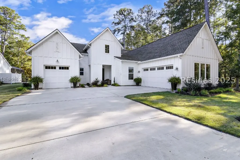 735 Firethorn Lane, Hardeeville