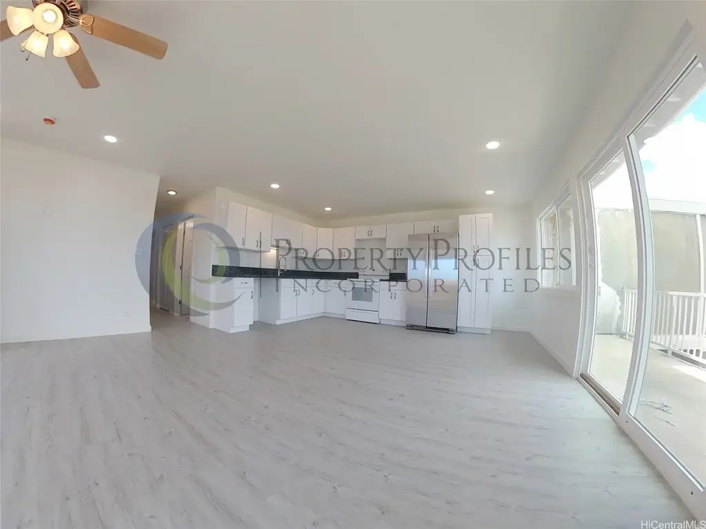 92-686 Paakai Street, Kapolei