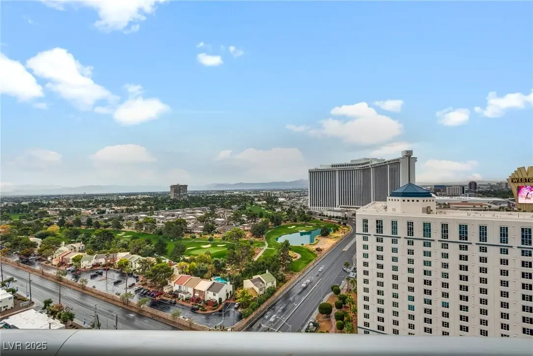 Photo of Listing #2732979