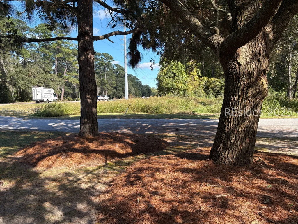 572 Sea Island Parkway, St Helena Island