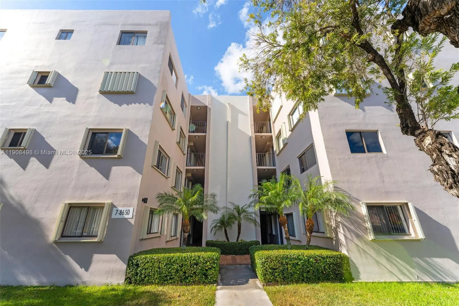 Photo of Listing #A11908498