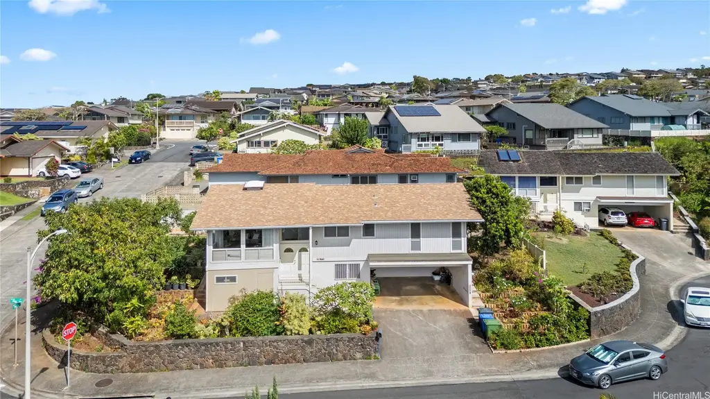 981772 Piku Way, Aiea