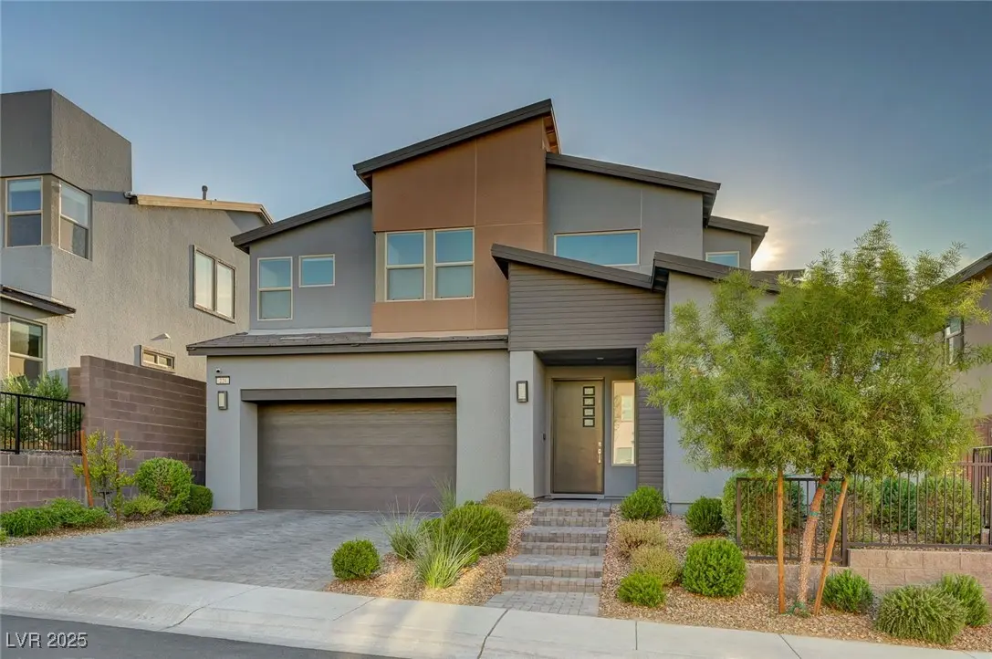 Photo of Listing #2733063