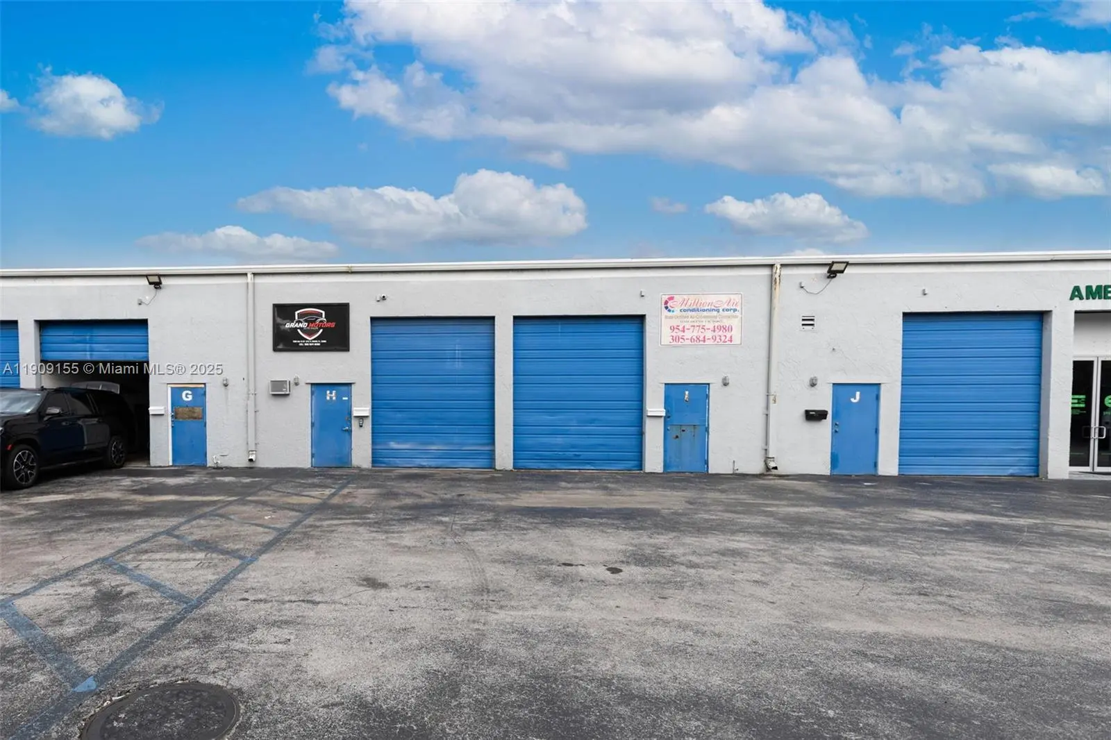 Photo of Listing #A11909155