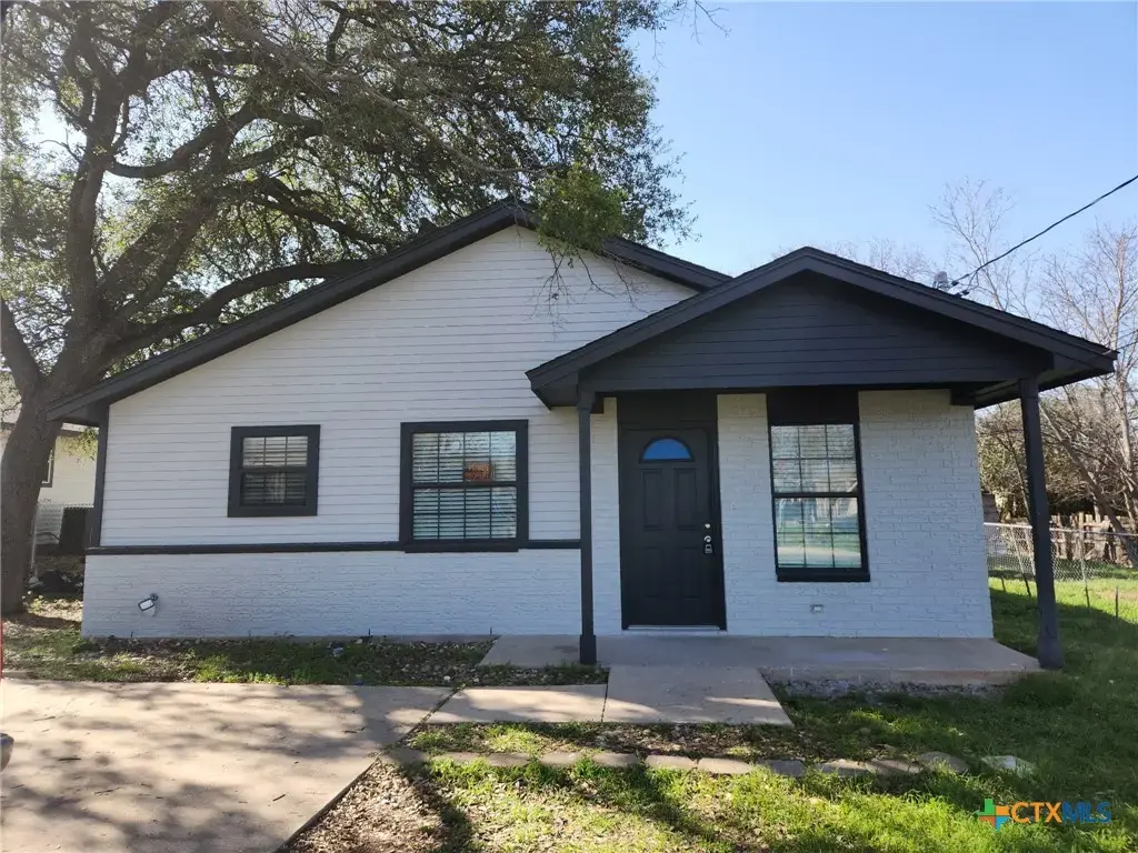 601 S Davis Street, Belton