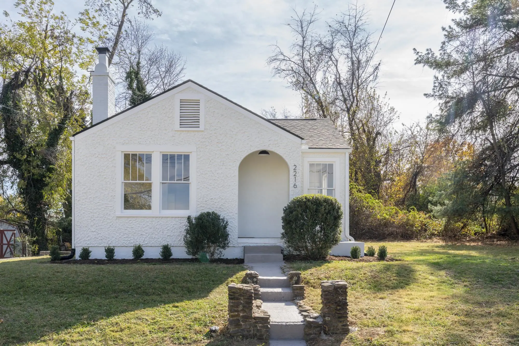 2216 Noon St, Staunton