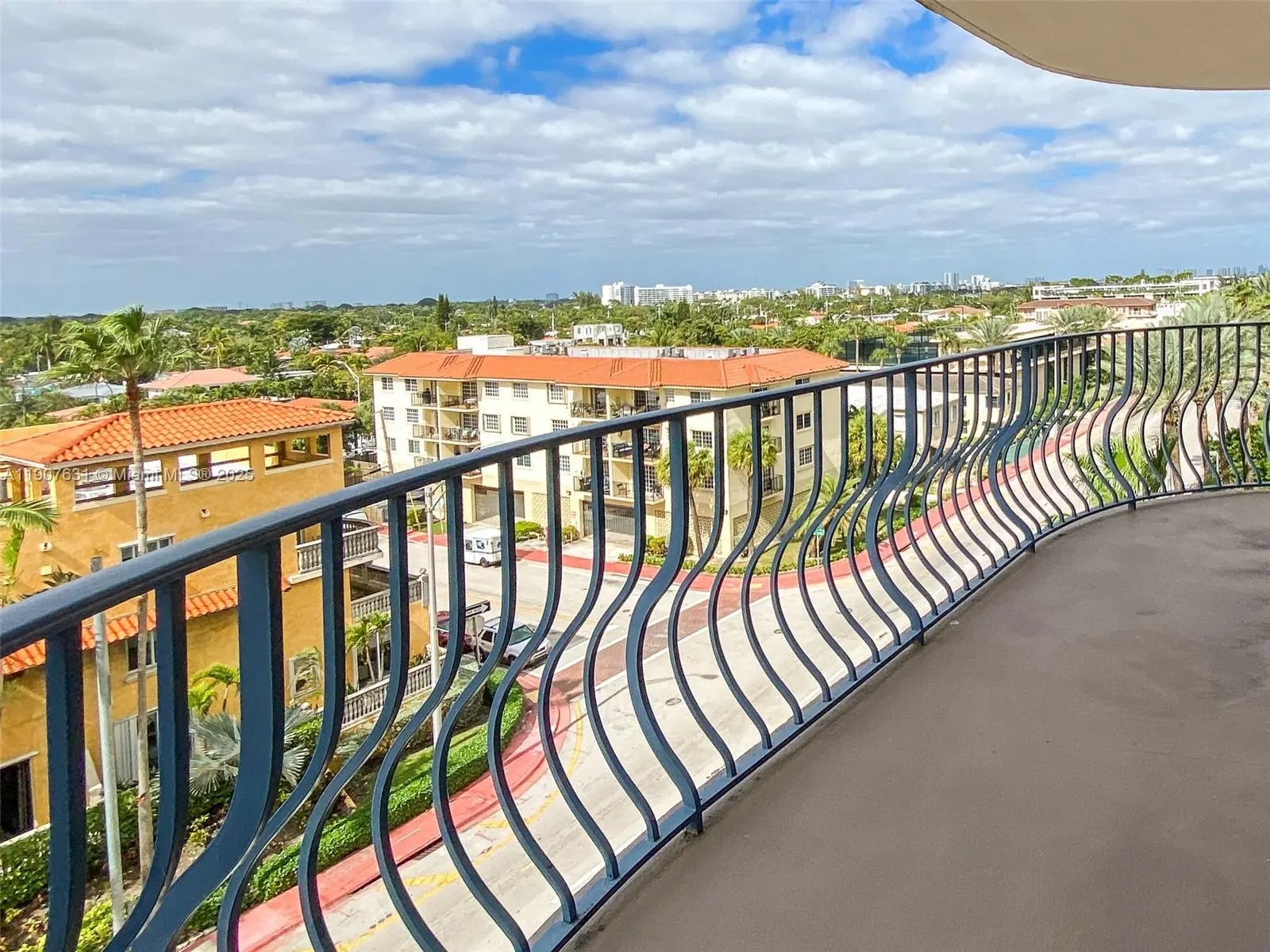 Photo of Listing #A11907631