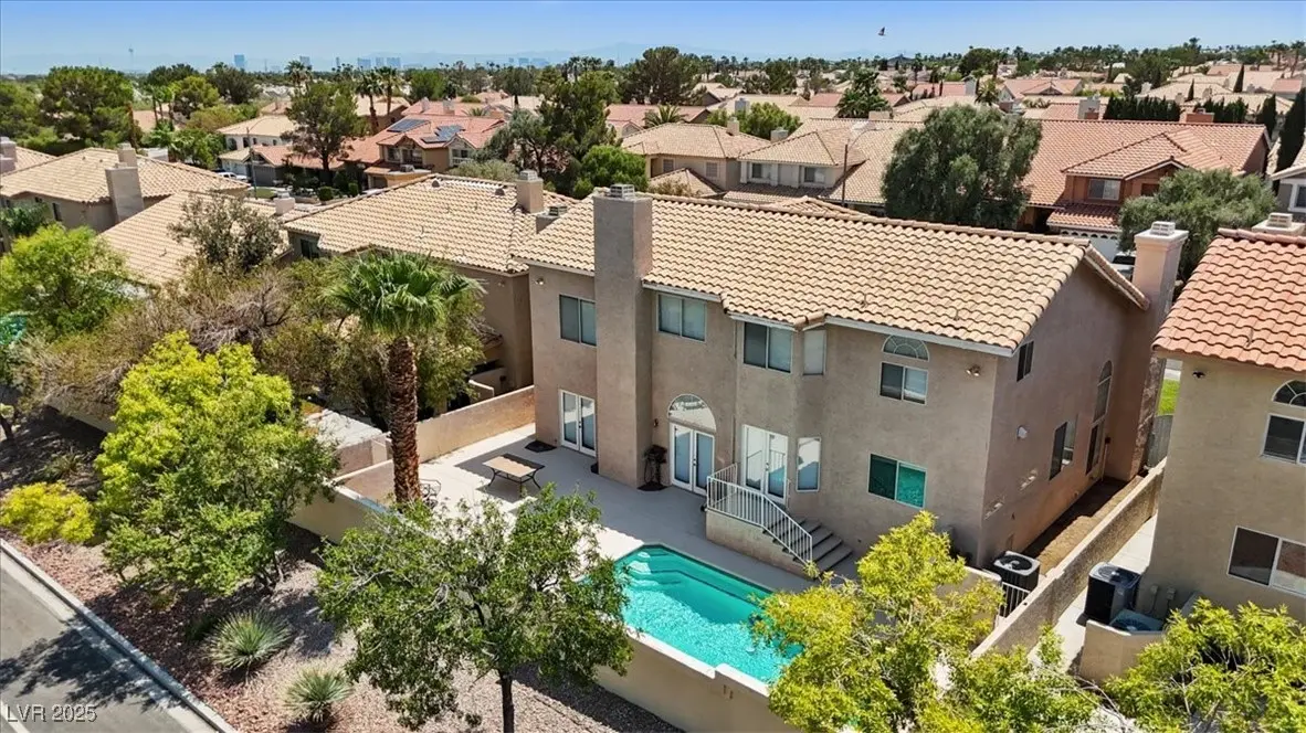 Photo of Listing #2733225