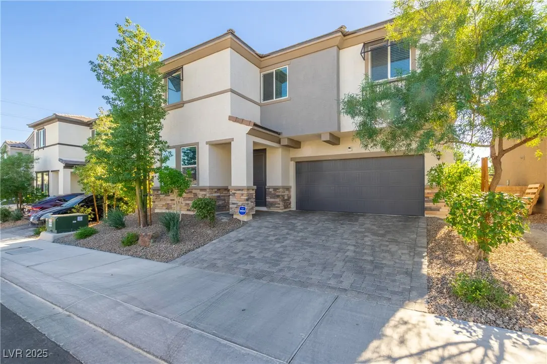 Photo of Listing #2732862