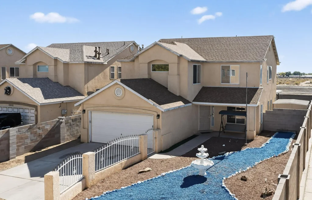 8832 Templeton Avenue Sw, Albuquerque