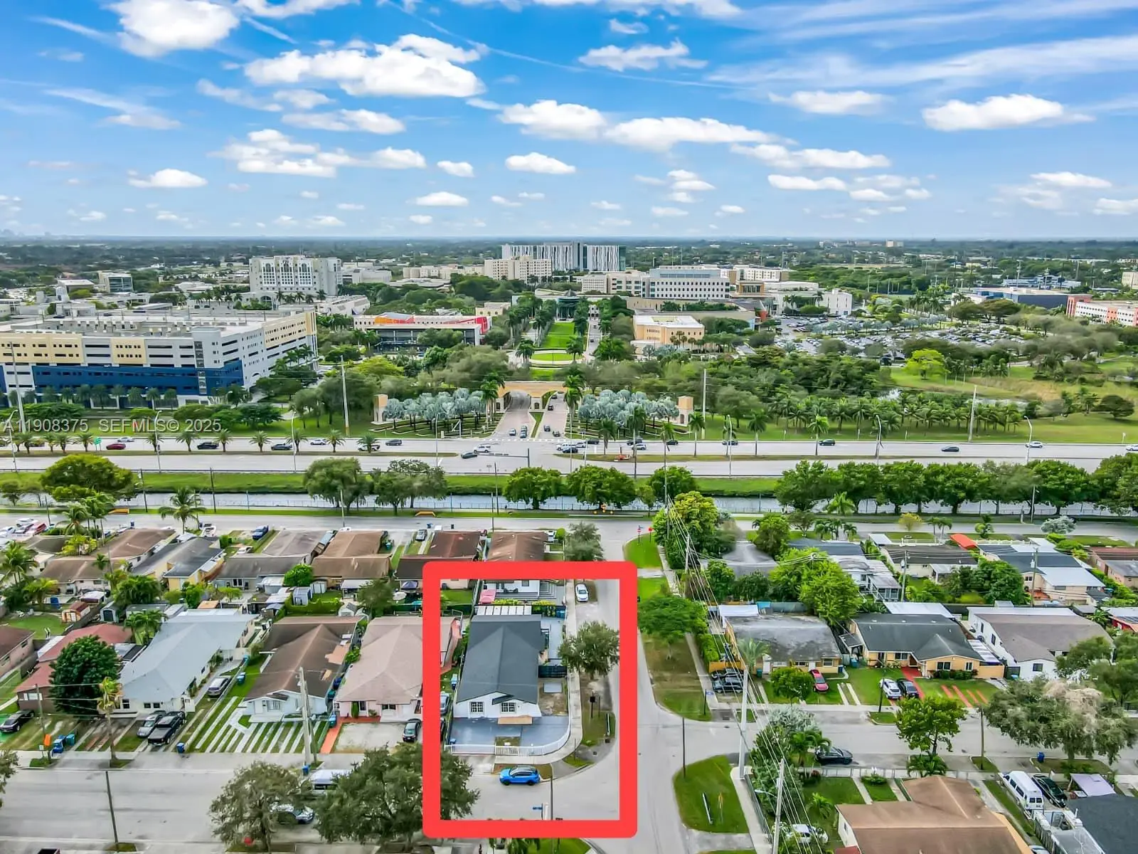 Photo of Listing #A11908375