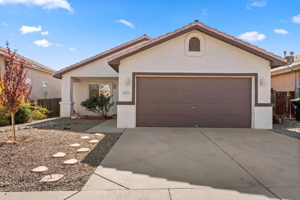 4428 Loren Avenue Nw, Albuquerque