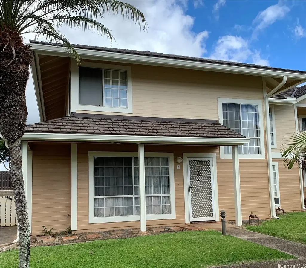 94-1455 Waipio Uka Street # N101, Waipahu