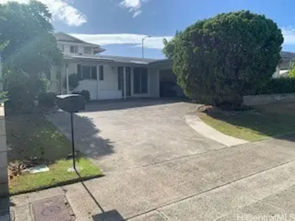 317 Hanamaulu Street, Honolulu