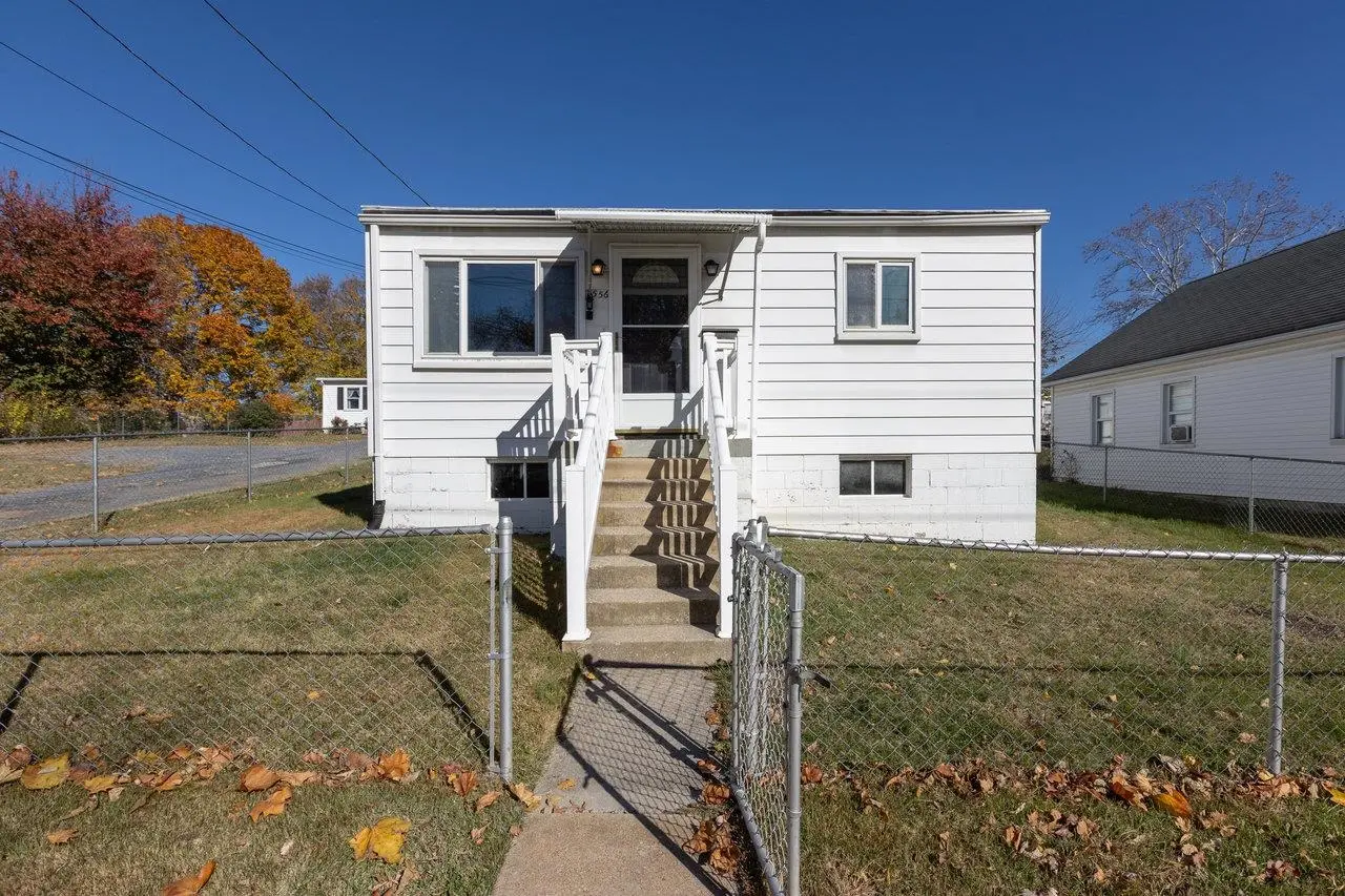 556 Gay St E, Harrisonburg