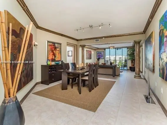 Photo of Listing #A11904731