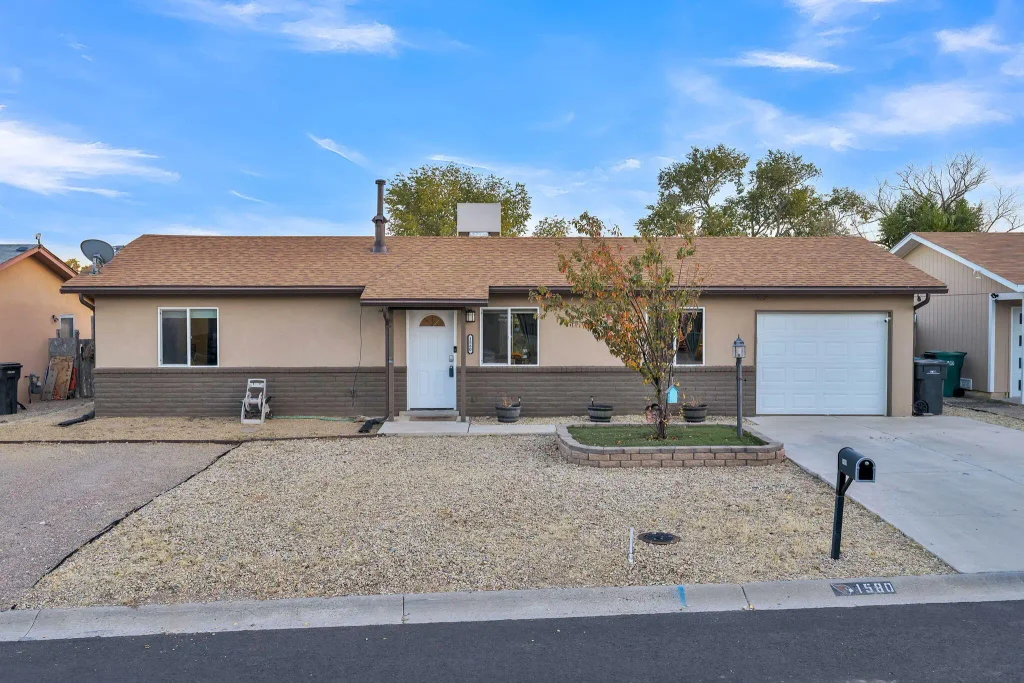 1580 Glendale Court Se, Rio Rancho