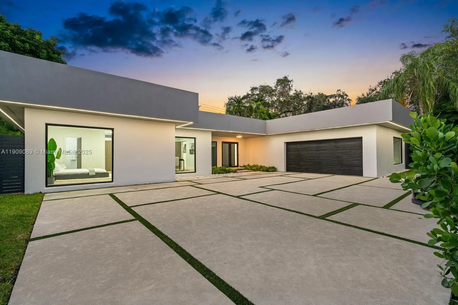 Photo of Listing #A11909089