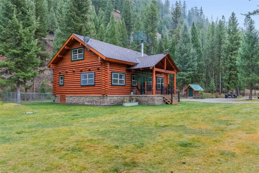 9348 West Fork Road, Darby