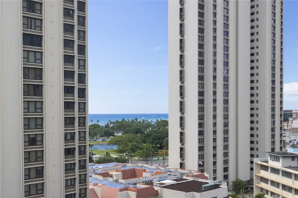 419 A Atkinson Drive # 1202, Honolulu