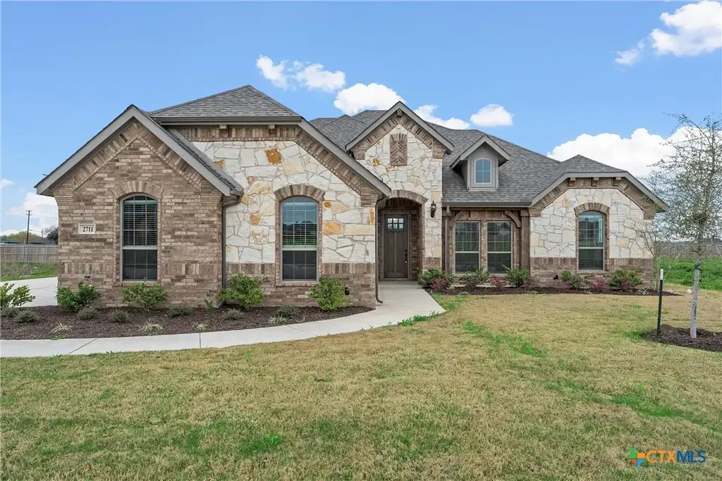 2711 Cibolo Creek Drive, Temple