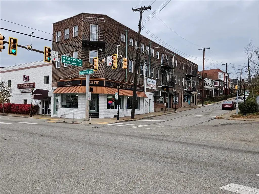 2215 Ardmore Boulevard , Forest Hills Boro