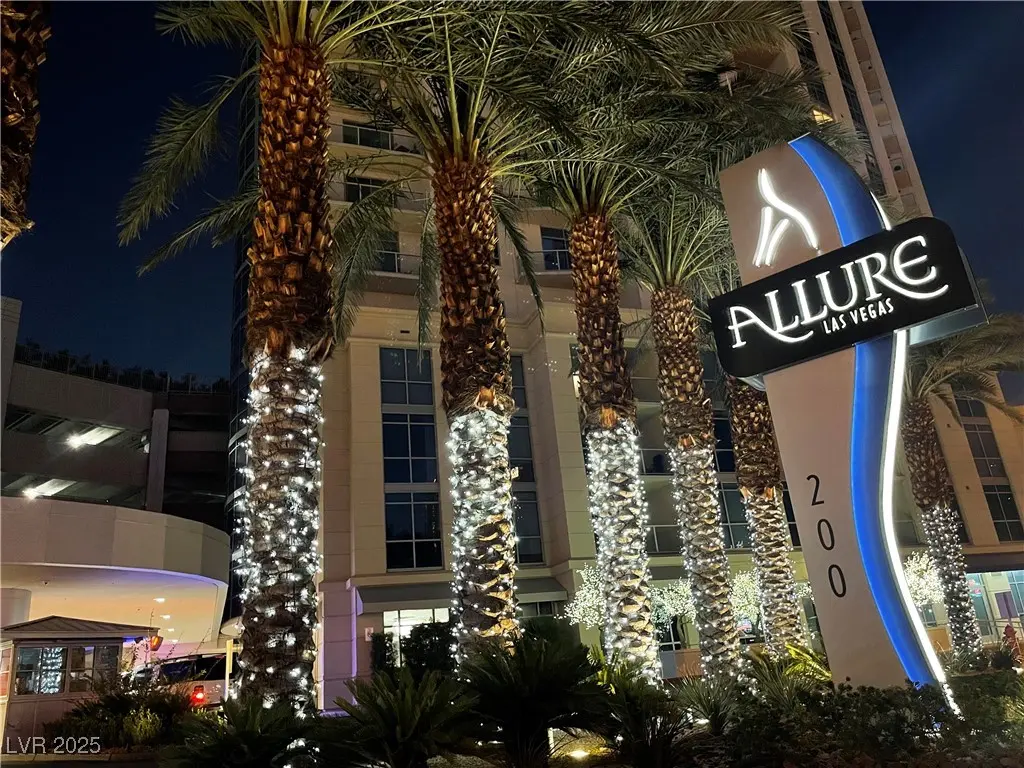 Photo of Listing #2733838