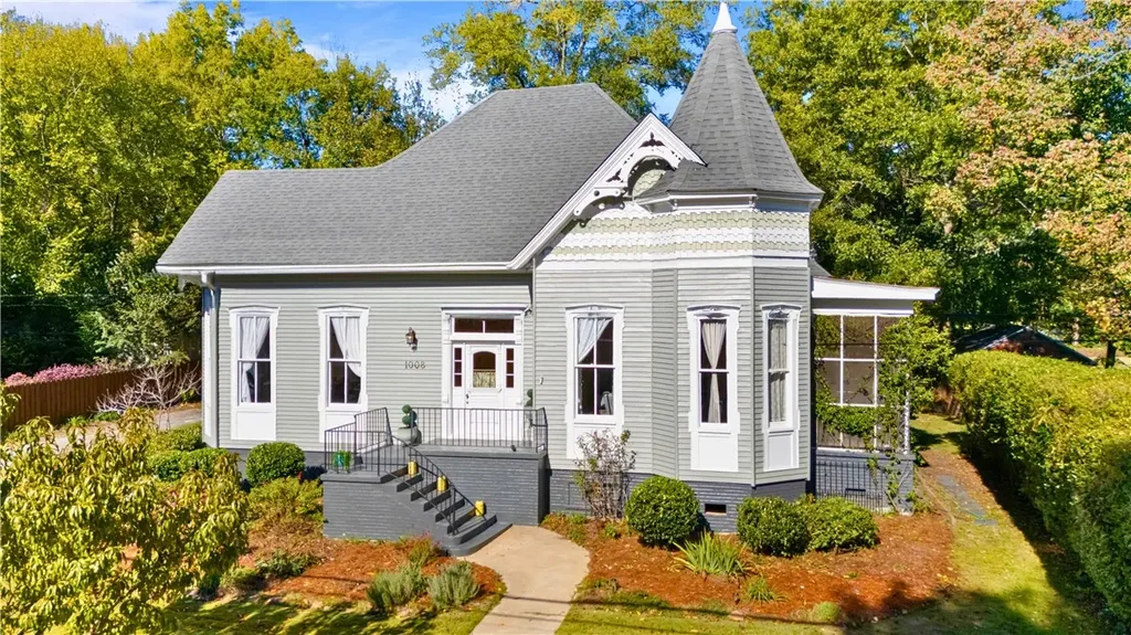 1008 3rd Ave, Opelika